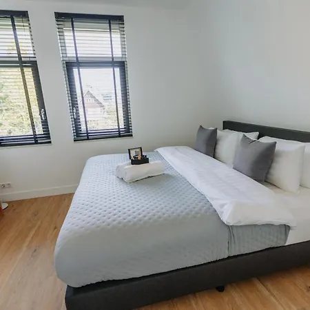 Brand New Bright Luxurious In Amsterdam!